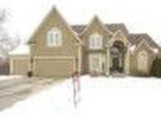 8915 N Oxford Ave, Kansas City, MO 64157