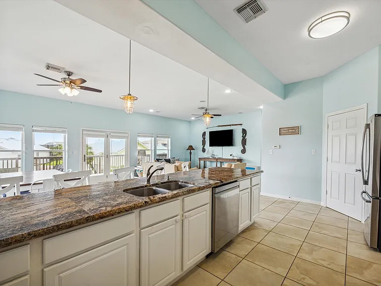 4015 Warchest Ct — Photo 17