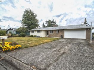 15355 SE Ondo Rivera Dr, Damascus, OR 97089