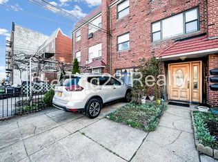 28-14 44th St #1, Astoria, NY 11103