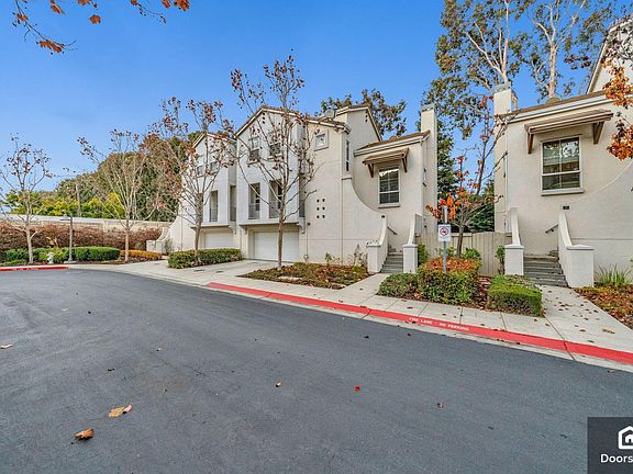 4th image of 137 Montelena Ct