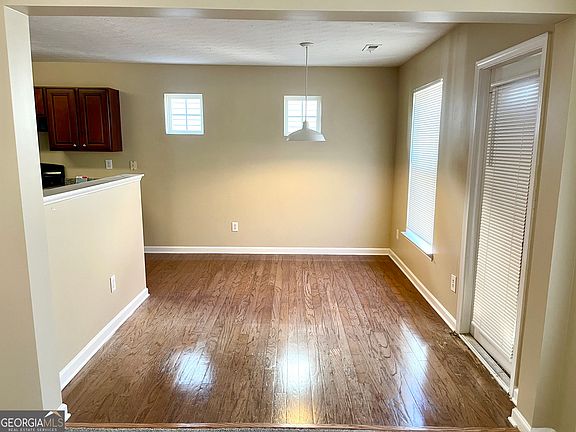5th image of 162 Topaz Dr