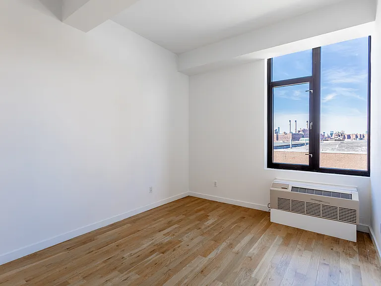 122 West St #3E — Photo 3