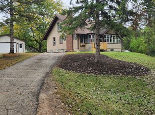 5615 Eden Prairie Rd, Minnetonka, MN 55345