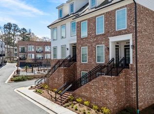 454 Burton Dr, Alpharetta, GA 30009