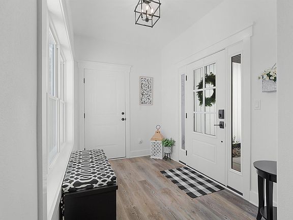 3rd image of 13 Caribe Ln