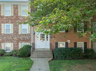794 Quince Orchard Blvd #P-2, Gaithersburg, MD 20878