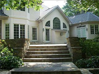 4th image of 5505 Blue Heron Dr