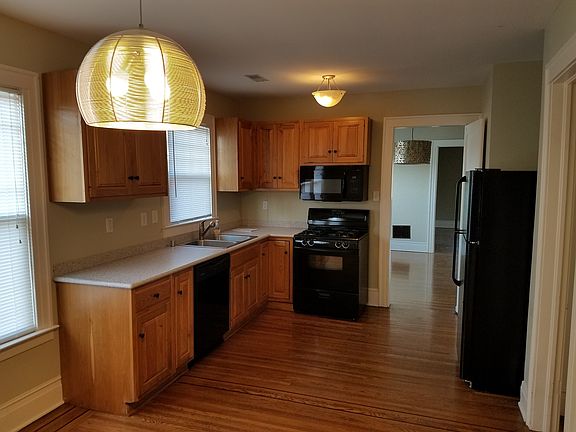 5th image of 2002 Grasmere Dr #2002GRA-2