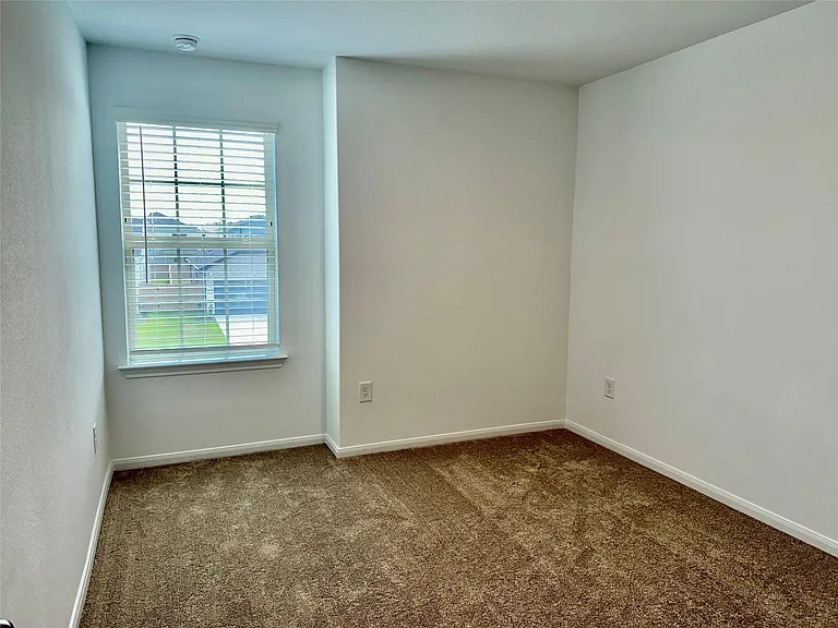 16530 Pine Arrow Dr — Photo 27