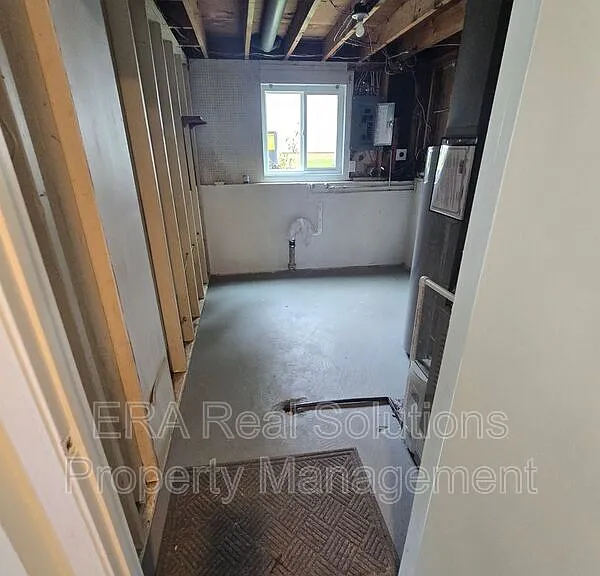 2564 Maybury Rd — Photo 24