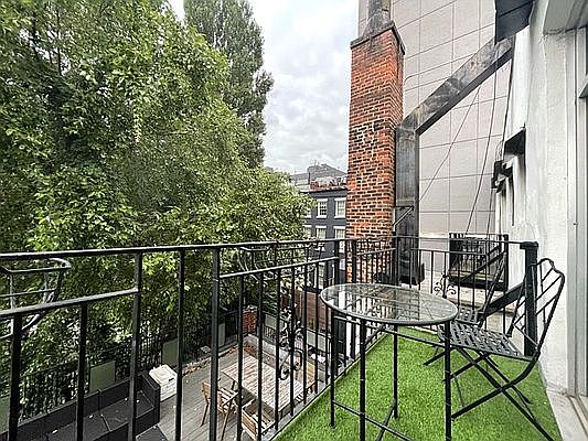 1st image of 138 W Houston St APT 5