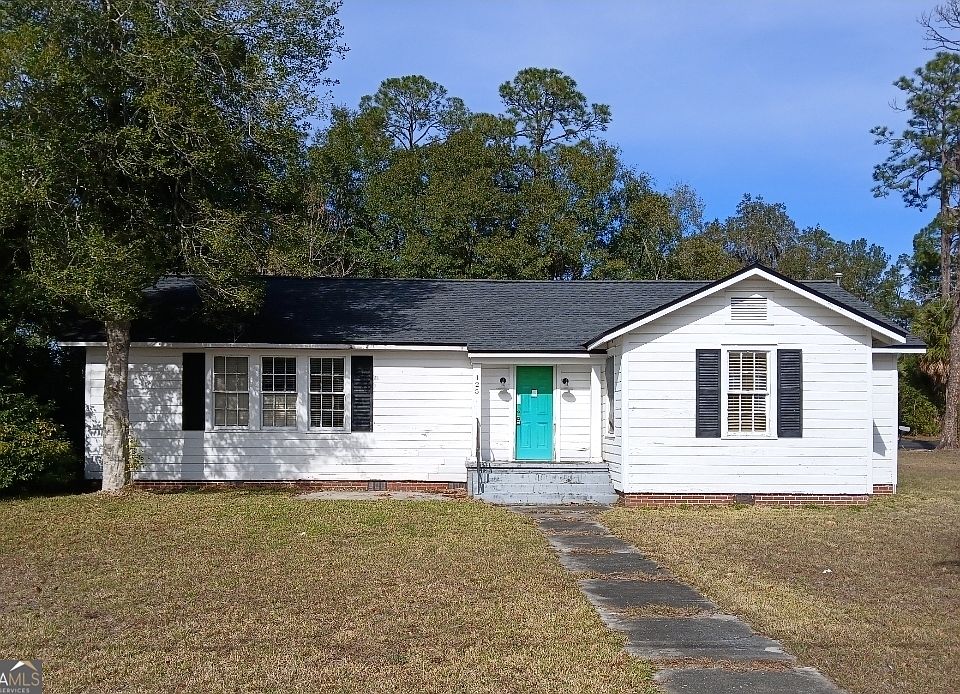 1st image of 125 Kingsland Dr