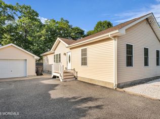 176 Tilton Street, Toms River, NJ 08753