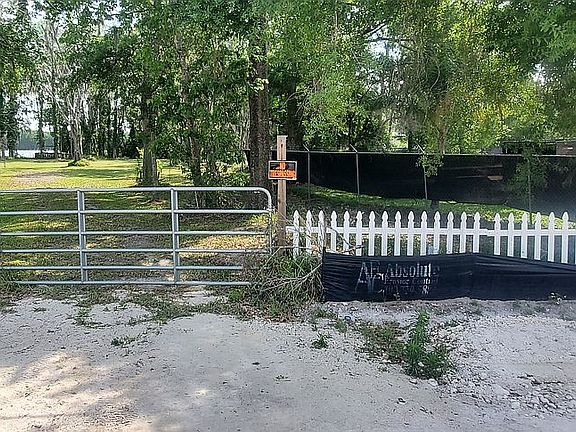 2nd image of 10808 Land O Lakes Blvd