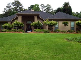 3421 Linecrest Rd, Ellenwood, GA 30294