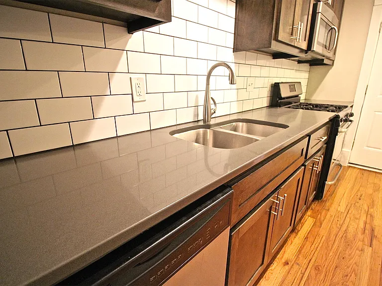 2803 Charlotte St #1S — Photo 7