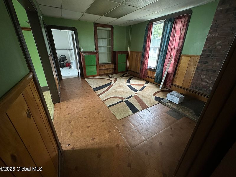 4th image of 6 Cline Street