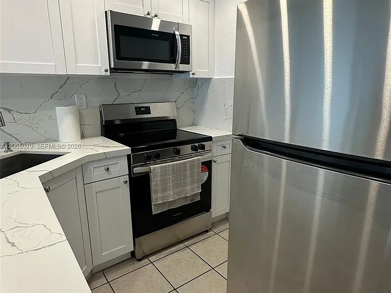 801 NW 47th Ave #608W — Photo 2
