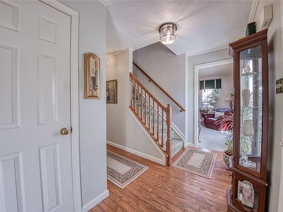 2nd image of 2042 Canyon Drive Ext