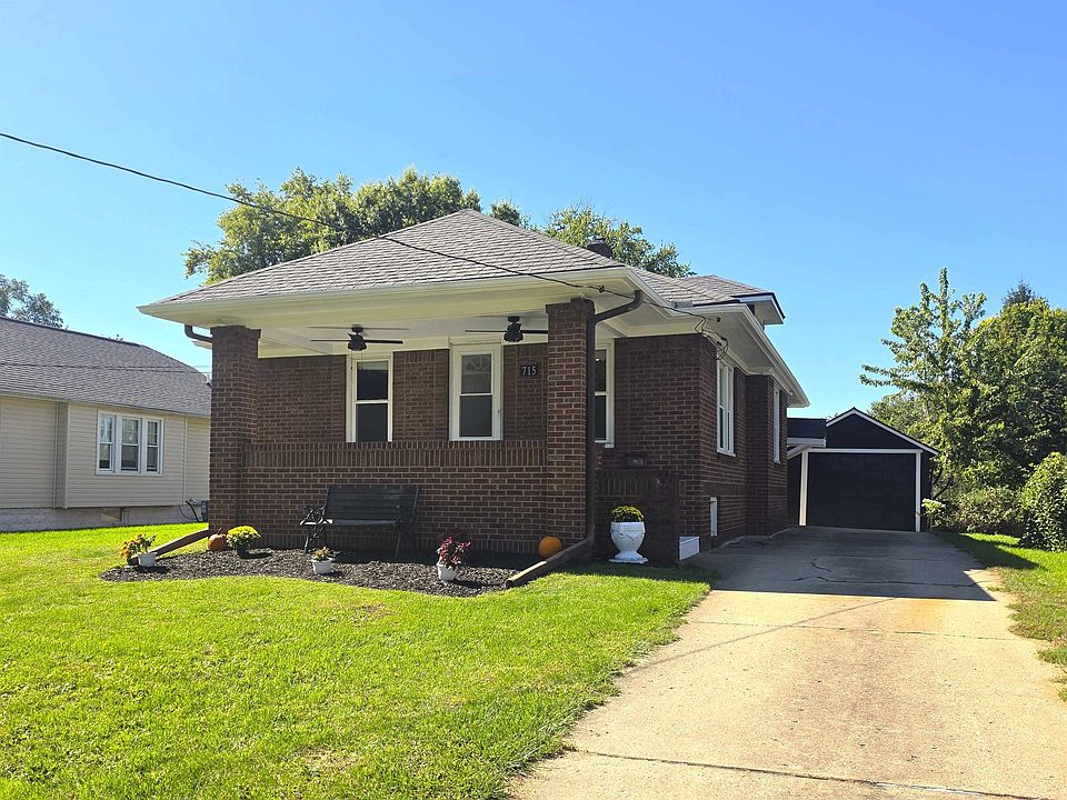 1st image of 715 Catherine St