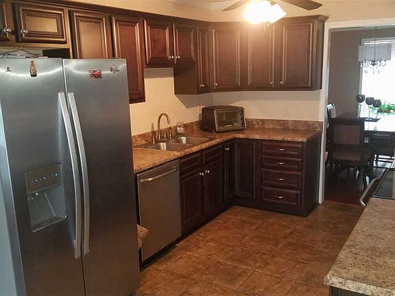 5th image of 4493 Meadow Cliff Dr