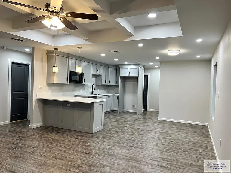 24186 Culiacan St #18 — Photo 5