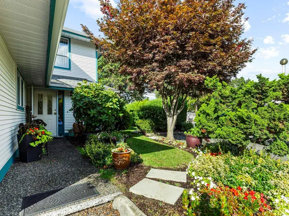 7500 Columbia St #402, Mission, BC V2V 4C1