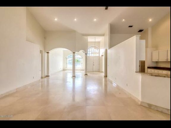 5th image of 1 Fernmeadow Ln