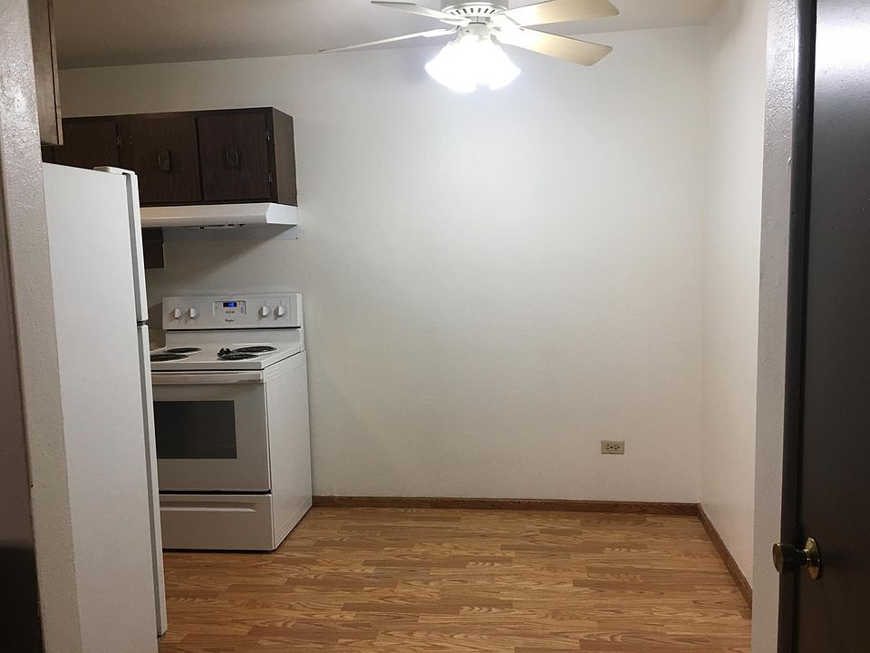 1st image of 1210 Robinwood Dr