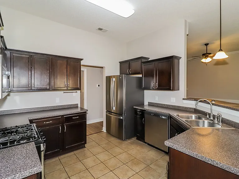 8374 Blue Ridge Dr — Photo 9