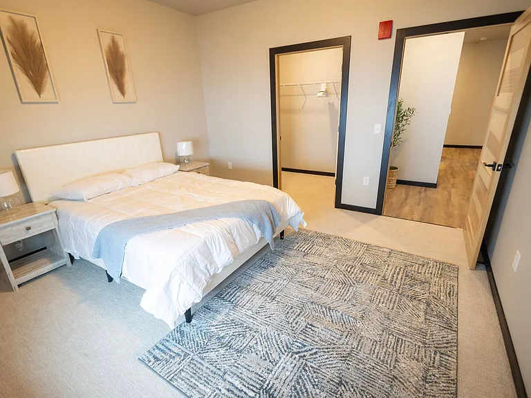 Galloway Flats | Luxury Living with all the amenities! $500 Deposit! — Photo 16