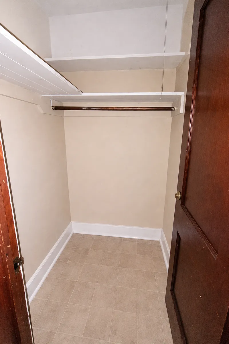 Building Photo - 270 Livingston Ave #1