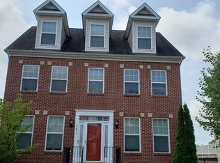 5411 Parkside Pl, Baltimore, MD 21206