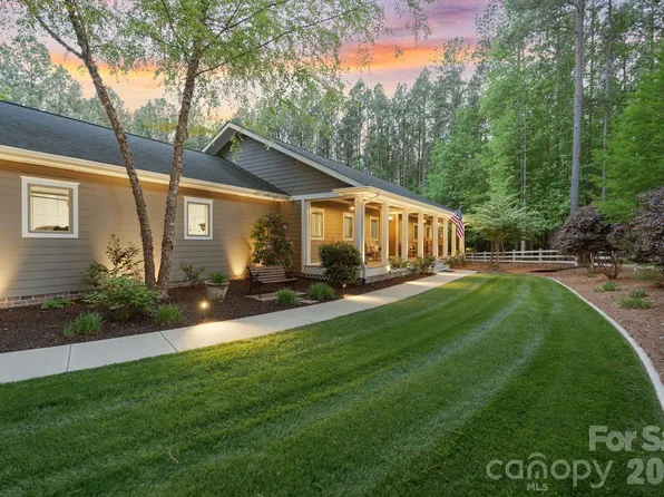 110 Apache Rd, Troutman, NC 28166