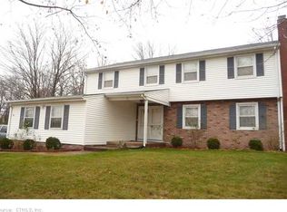 95 Strawberry Ln, Manchester, CT 06040