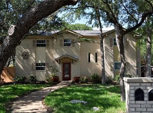 3619 Summit Bnd #B, Austin, TX 78759