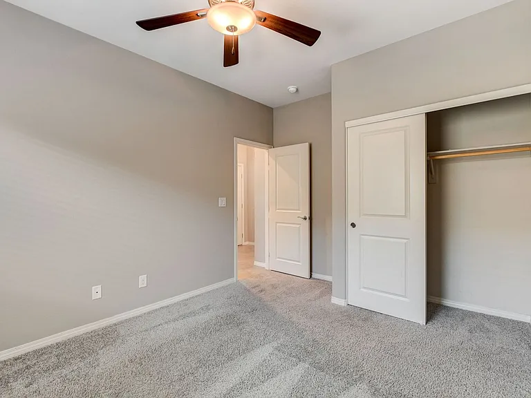 7858 Romulan St — Photo 13