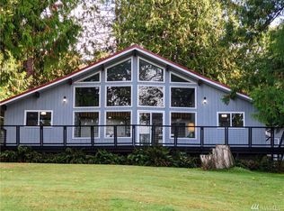 5915 Cedar Dr, Bow, WA 98232