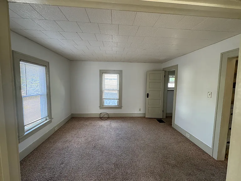 1510 Kinyon St #2 — Photo 6