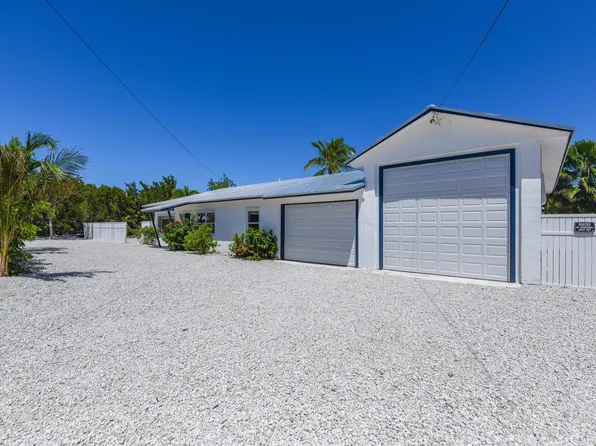 337 46th St, Summerland Key, FL 33042