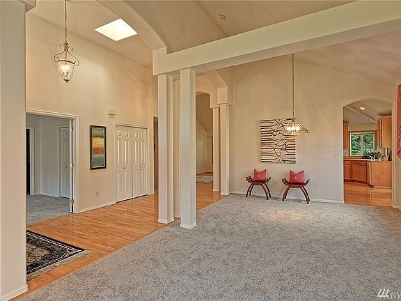 3rd image of 15224 11th Dr SE