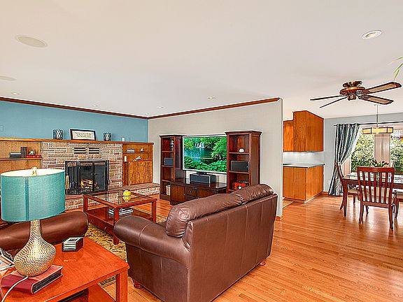 2nd image of 4751 Stephens Ave