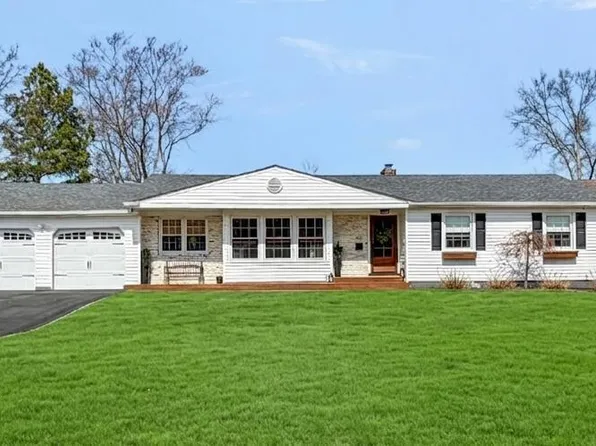 113 Newbury Road, Howell, NJ 07731