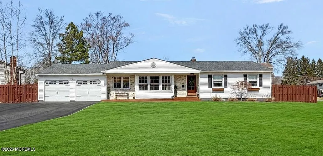 113 Newbury Road photo 1