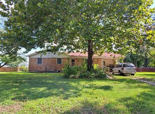 511 Delp Rd, Mountain View, MO 65548