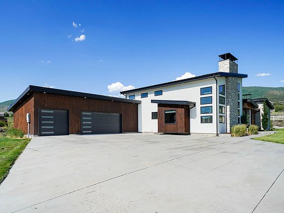 4th image of 1245 E Draper Ln