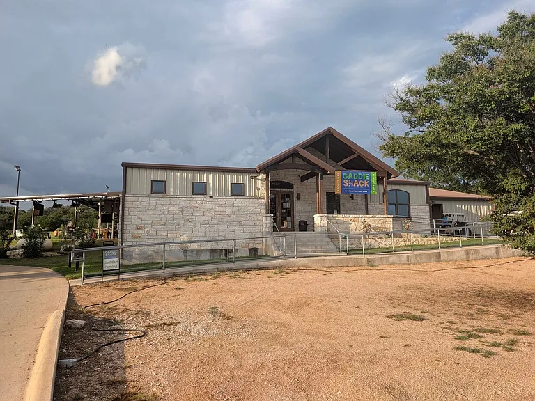 325 Southwind Rd — Photo 41