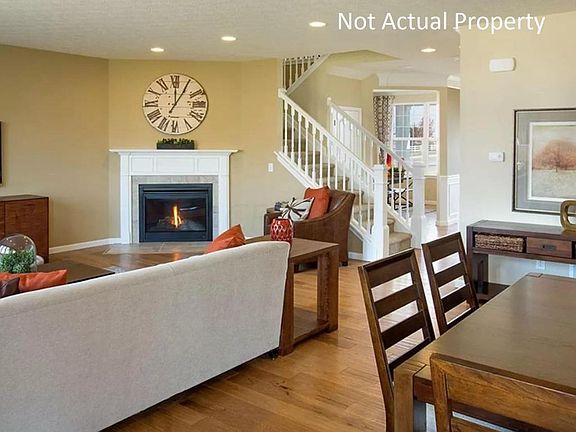 5th image of 2652 Schoen Lake Dr