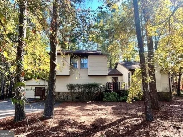 1165 Plantation Dr, Villa Rica, GA 30180
